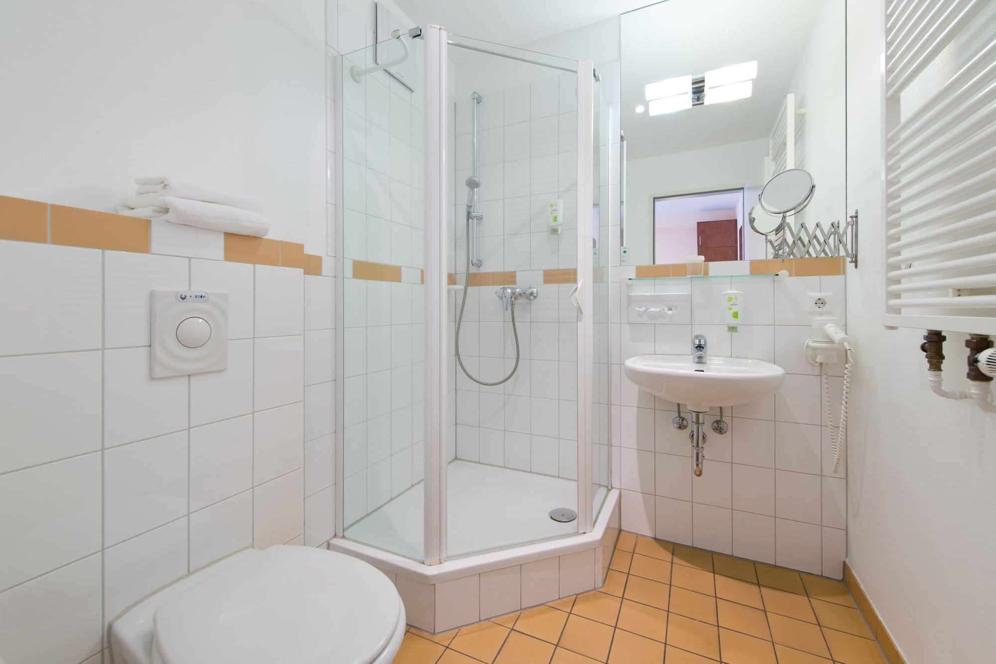 Achat Hotel Buchholz Hamburg บุคโฮลซ์ อิน แด นอร์ดไฮเดอ ภายนอก รูปภาพ
